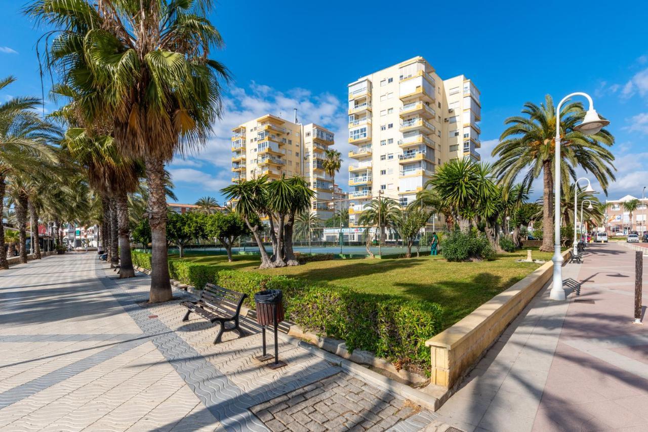 50 Mts Beach With Sea Views Pool Algarrobo Costa Eksteriør bilde