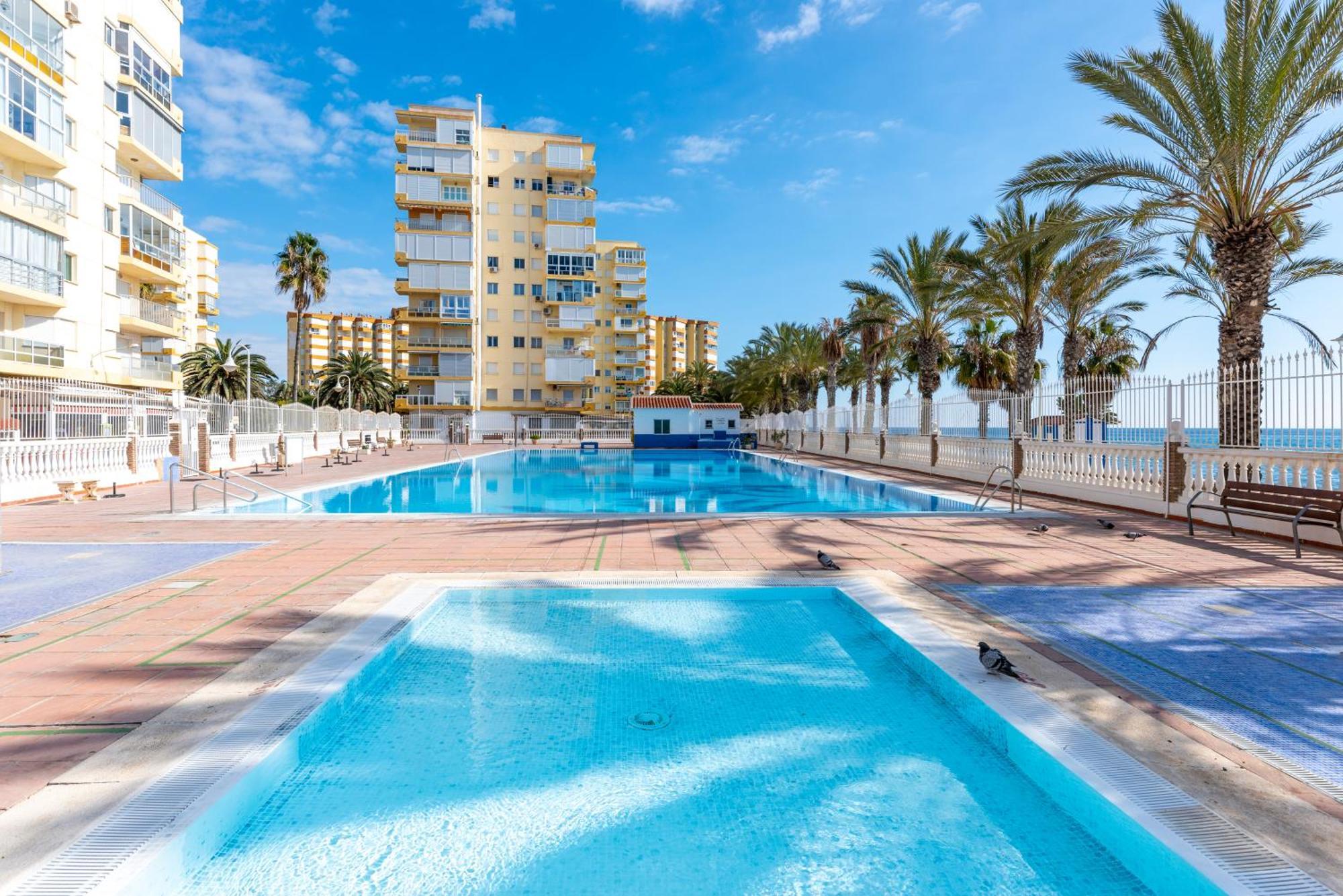 50 Mts Beach With Sea Views Pool Algarrobo Costa Eksteriør bilde